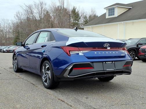 Intense Blue 2025 Hyundai ELANTRA Limited