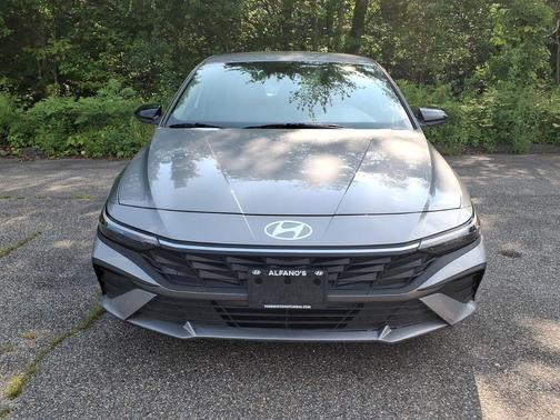 Metal 2026 Hyundai ELANTRA SEL Sport