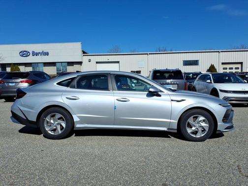 Silver 2026 Hyundai SONATA SE