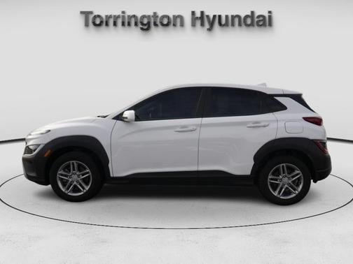 2022 Hyundai KONA SE