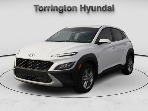 2022 Hyundai KONA SE