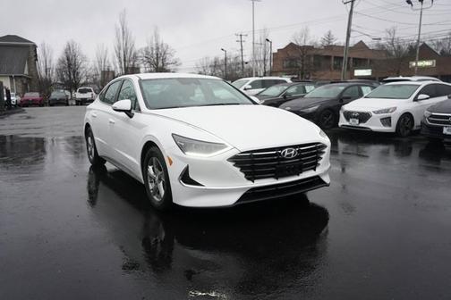 2023 Hyundai SONATA SE