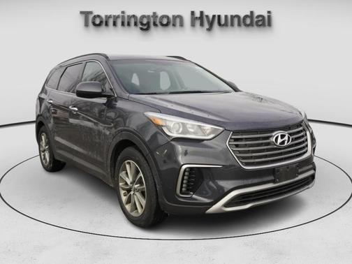 2017 Hyundai SANTA FE SE