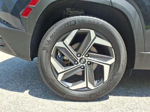 Deep Sea 2023 Hyundai TUCSON Limited