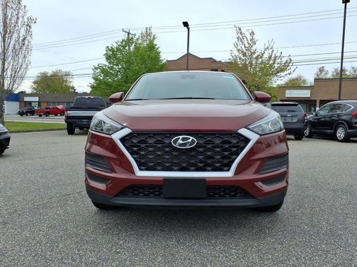 Gemstone Red 2019 Hyundai TUCSON SE