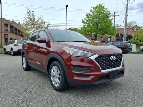 Gemstone Red 2019 Hyundai TUCSON SE