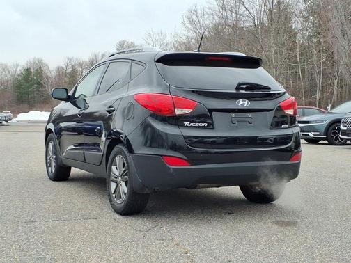 2015 Hyundai TUCSON SE