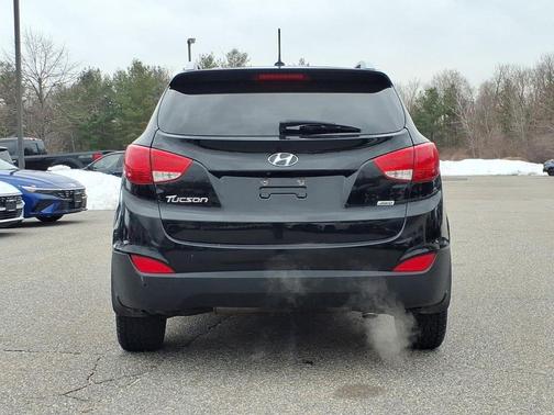 2015 Hyundai TUCSON SE
