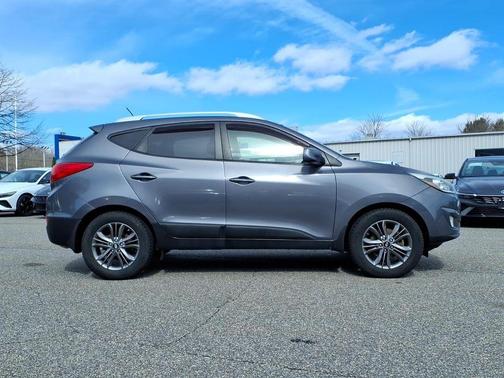 2014 Hyundai TUCSON SE