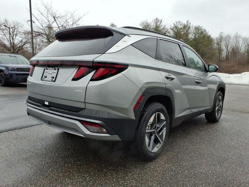 Shimmering Silver 2026 Hyundai TUCSON Limited