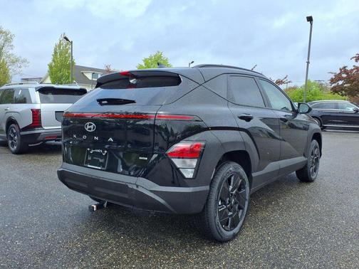 Abyss Black Pearl 2026 Hyundai KONA SEL Sport