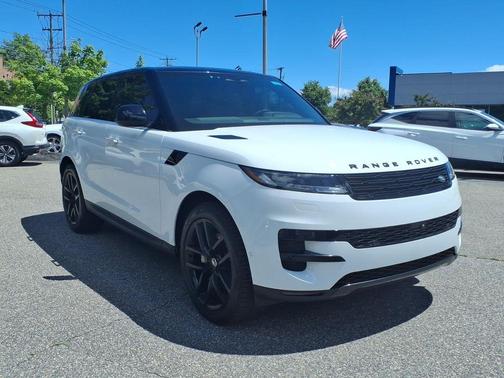 Fuji White 2024 Land Rover Range Rover Sport SE