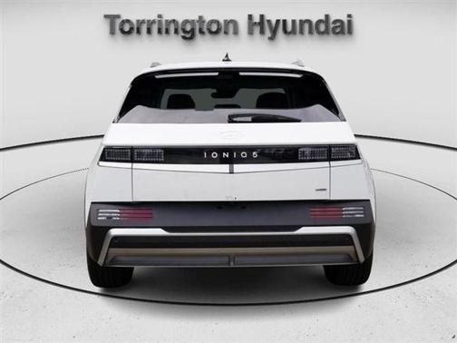 2025 Hyundai IONIQ 5 SEL