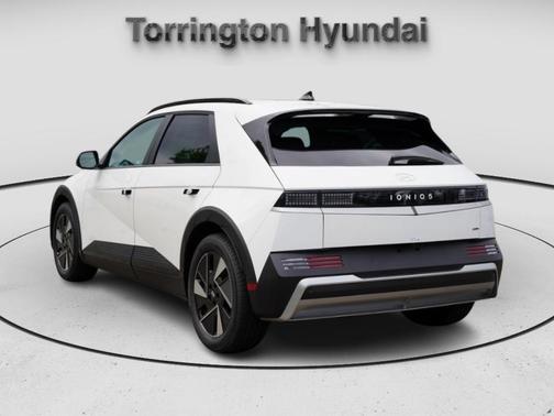 2025 Hyundai IONIQ 5 SEL