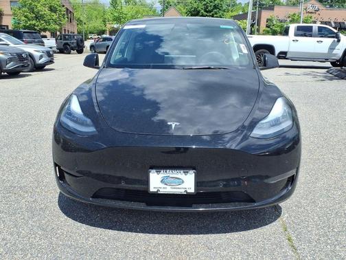 Black 2021 Tesla Model Y Long Range