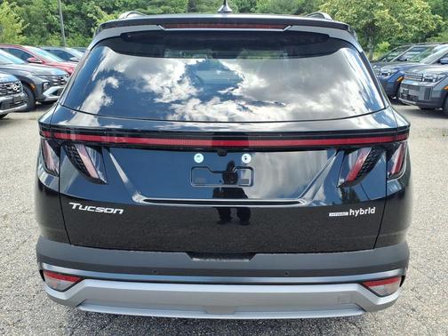 Ash Black 2026 Hyundai TUCSON Hybrid Limited