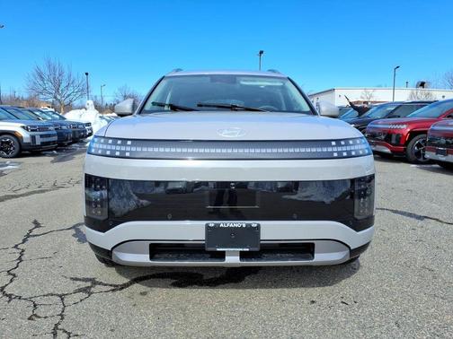 Cyber Gray 2026 Hyundai IONIQ 9 SEL