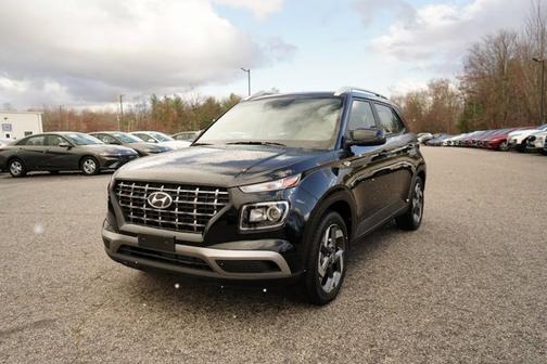 2024 Hyundai VENUE SEL