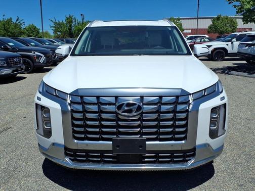 Hyper White 2023 Hyundai PALISADE Calligraphy