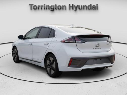 2021 Hyundai IONIQ Hybrid SEL