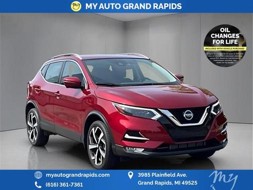 2022 Nissan Rogue Sport SL