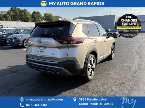 2023 Nissan Rogue SL