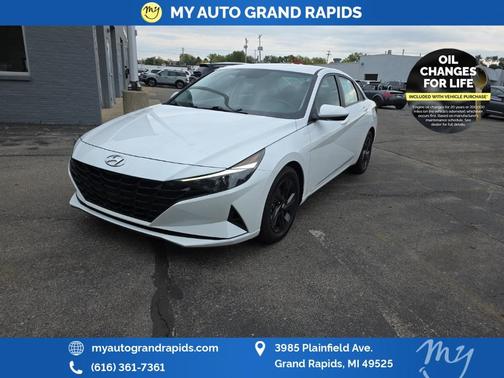 2022 Hyundai ELANTRA SEL