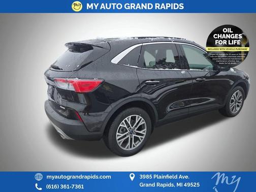 2022 Ford Escape SEL