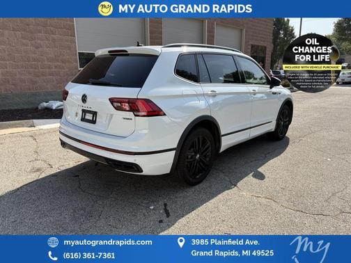 2022 Volkswagen Tiguan 2.0T SE R-Line Black