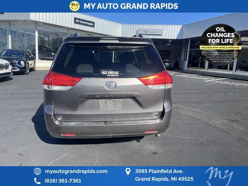 2014 Toyota Sienna L
