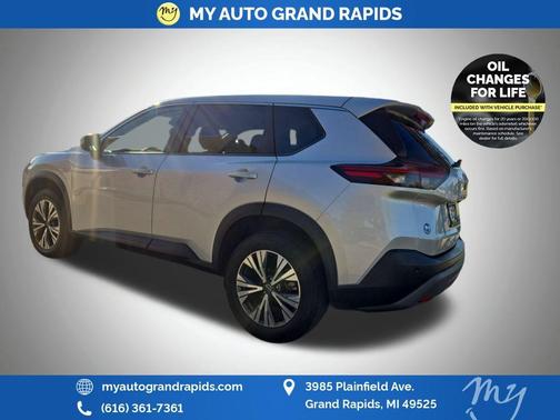 2022 Nissan Rogue SV