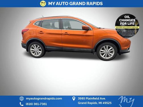 2017 Nissan Rogue Sport SV