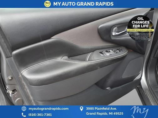 2022 Nissan Murano SL