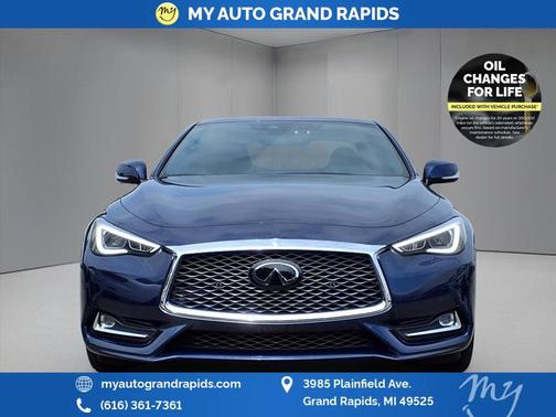 2022 INFINITI Q60 LUXE
