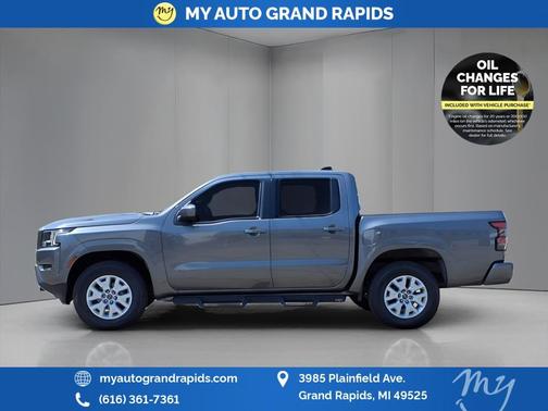 2023 Nissan Frontier SV