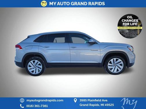 2022 Volkswagen Atlas Cross Sport 3.6L V6 SE w/Technology