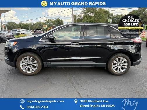 2024 Ford Edge Titanium