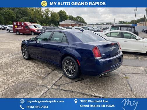 2017 Chrysler 300 S