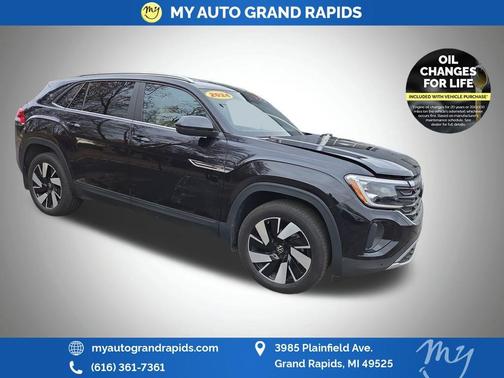 2024 Volkswagen Atlas Cross Sport 2.0T SE w/Technology