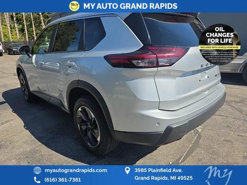 2024 Nissan Rogue SV