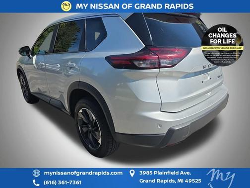 2024 Nissan Rogue SV