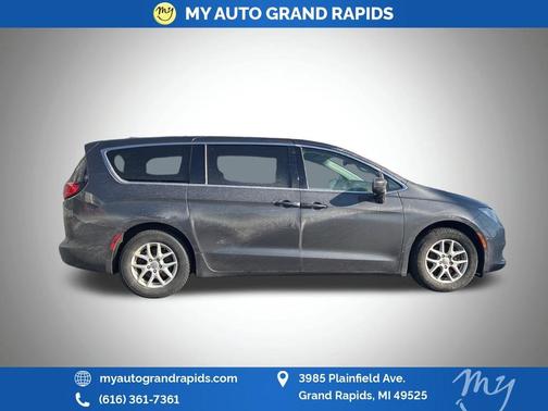 2017 Chrysler Pacifica LX