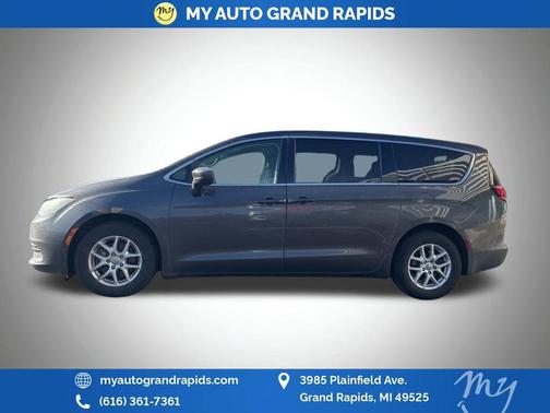 2017 Chrysler Pacifica LX