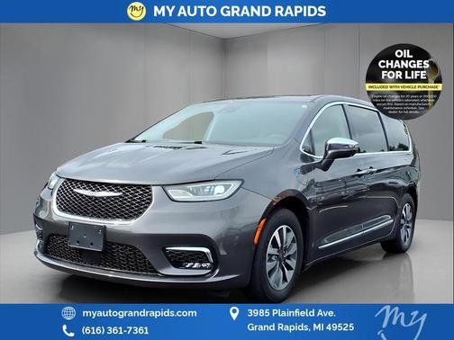 2022 Chrysler Pacifica Hybrid Limited