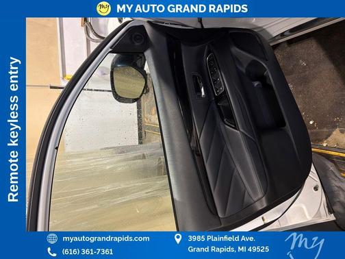 2018 Mitsubishi Outlander PHEV SEL