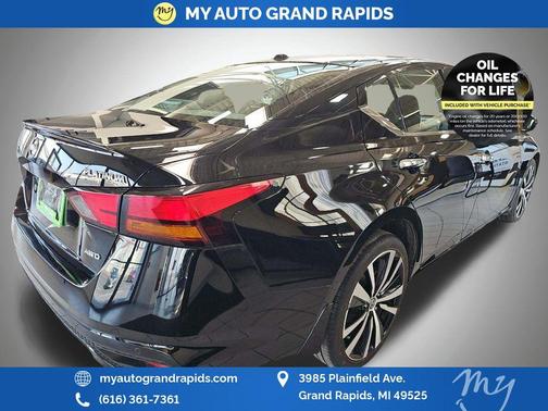 2020 Nissan Altima 2.5 Platinum