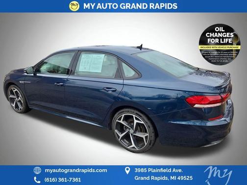 2021 Volkswagen Passat 2.0T R-Line