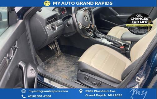 2021 Volkswagen Passat 2.0T R-Line