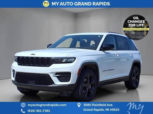 2022 Jeep Grand Cherokee Altitude