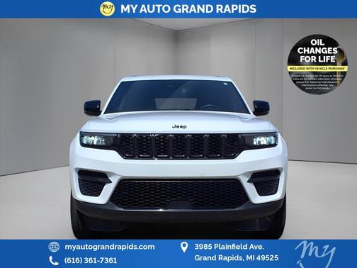 2022 Jeep Grand Cherokee Altitude